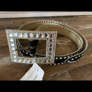 Rod’s western rhinestone bling belt